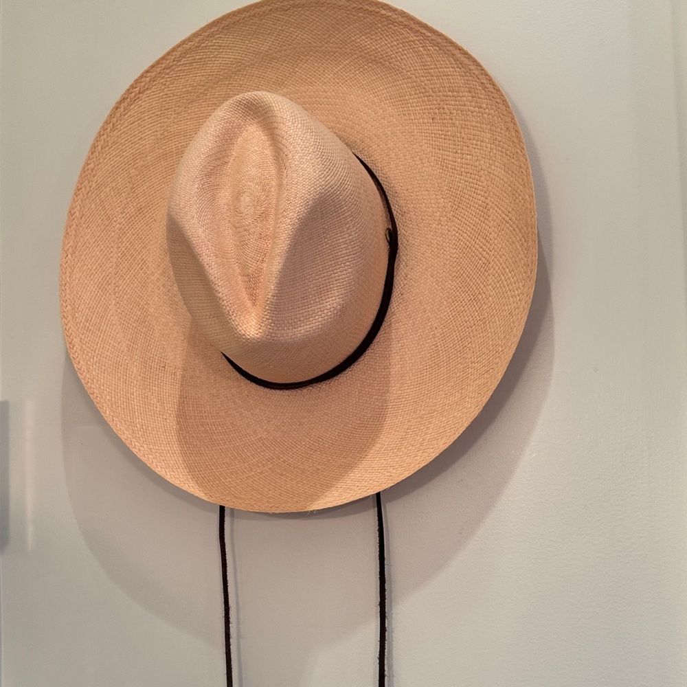 Stylish Tan Straw Hat